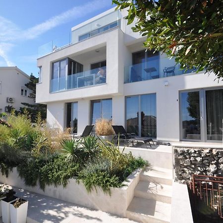Design Apartments 3&4 Mali Lošinj Екстериор снимка