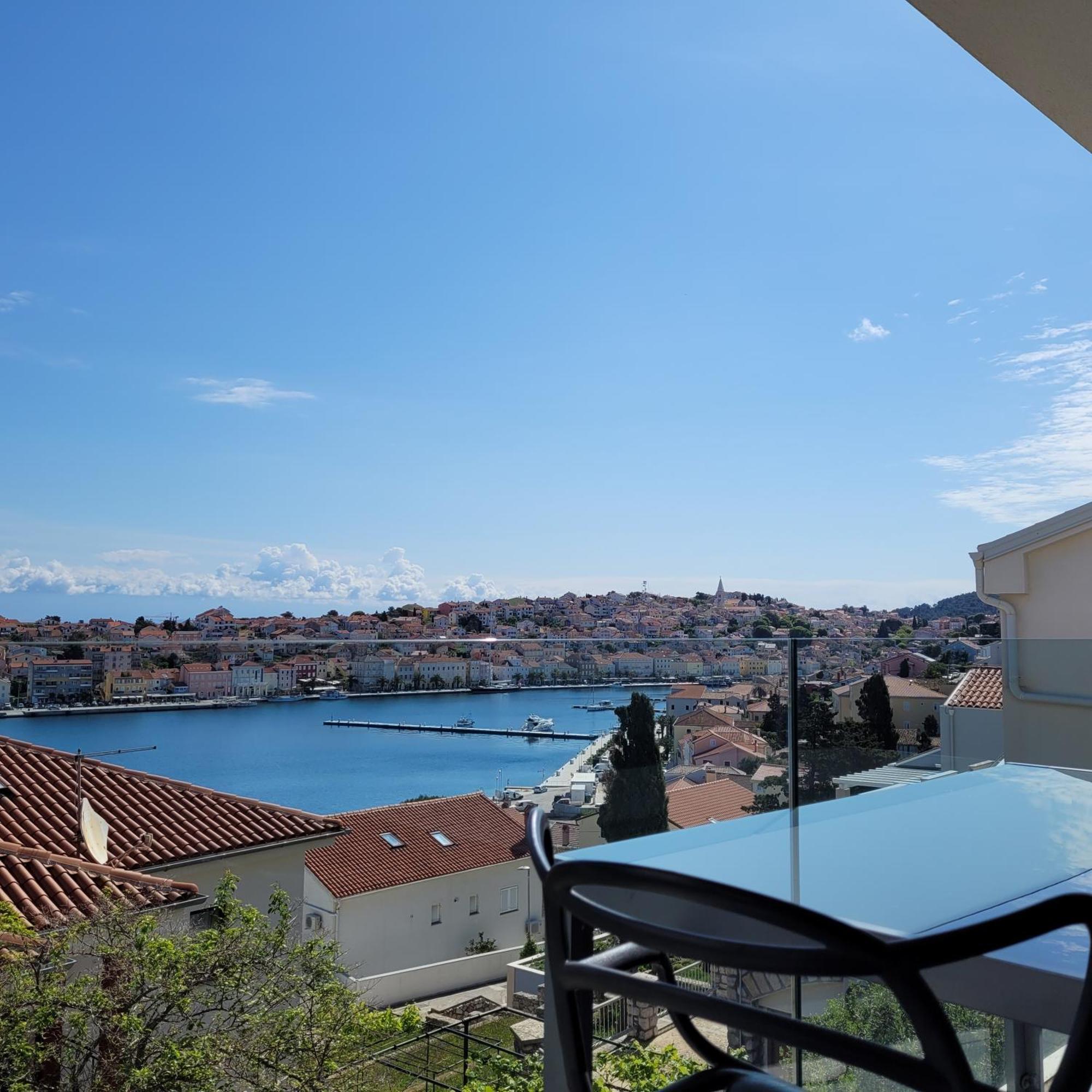 Design Apartments 3&4 Mali Lošinj Екстериор снимка
