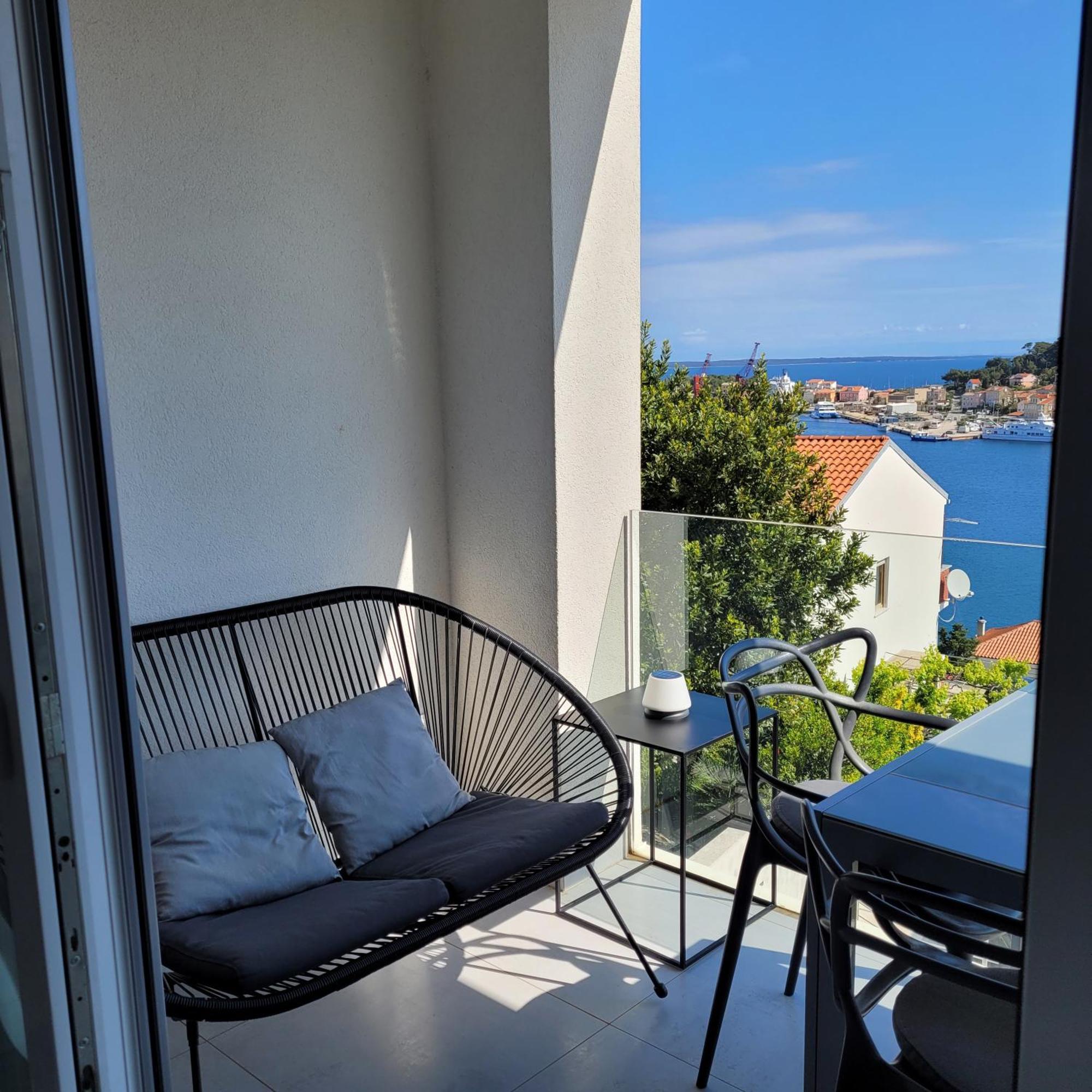 Design Apartments 3&4 Mali Lošinj Екстериор снимка