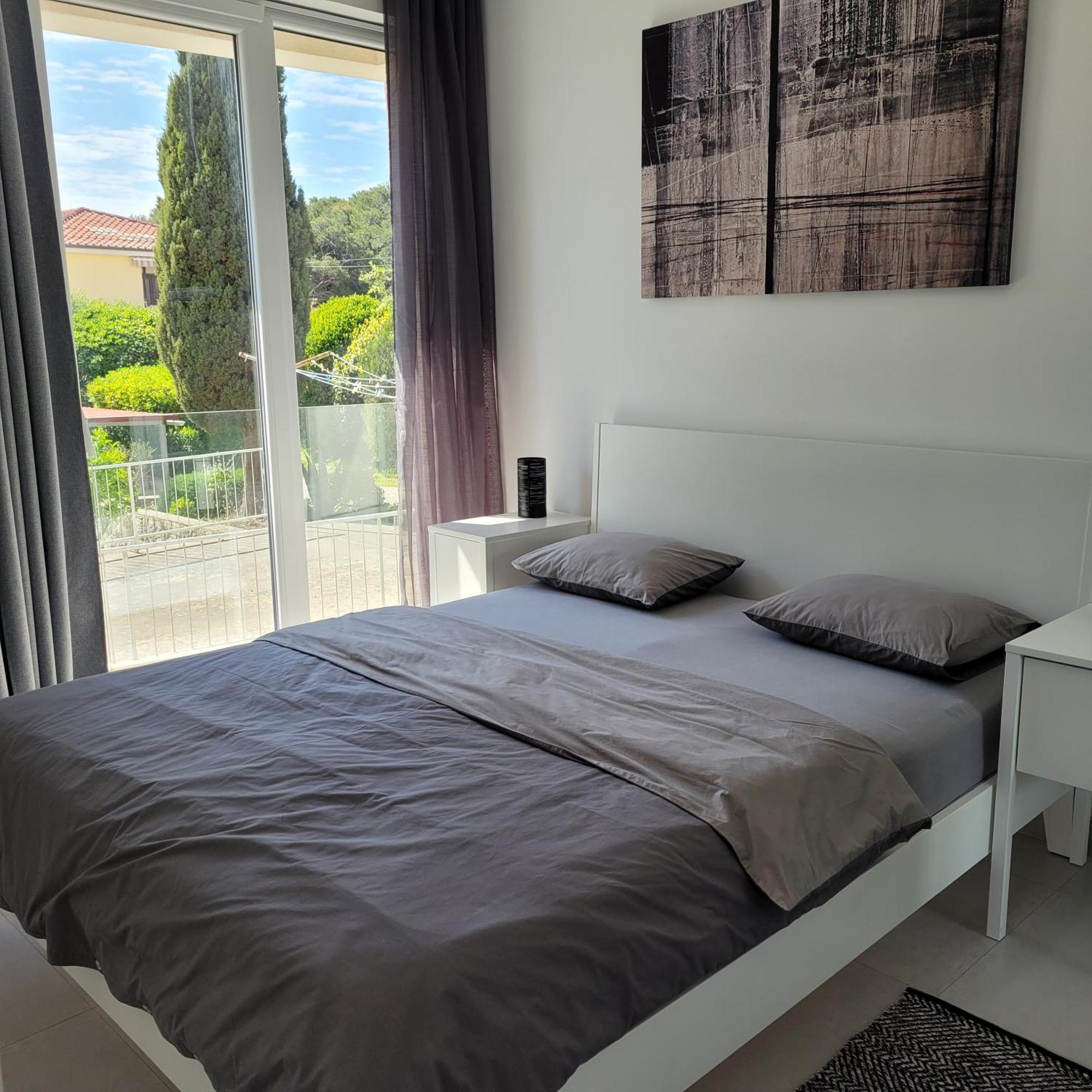 Design Apartments 3&4 Mali Lošinj Екстериор снимка