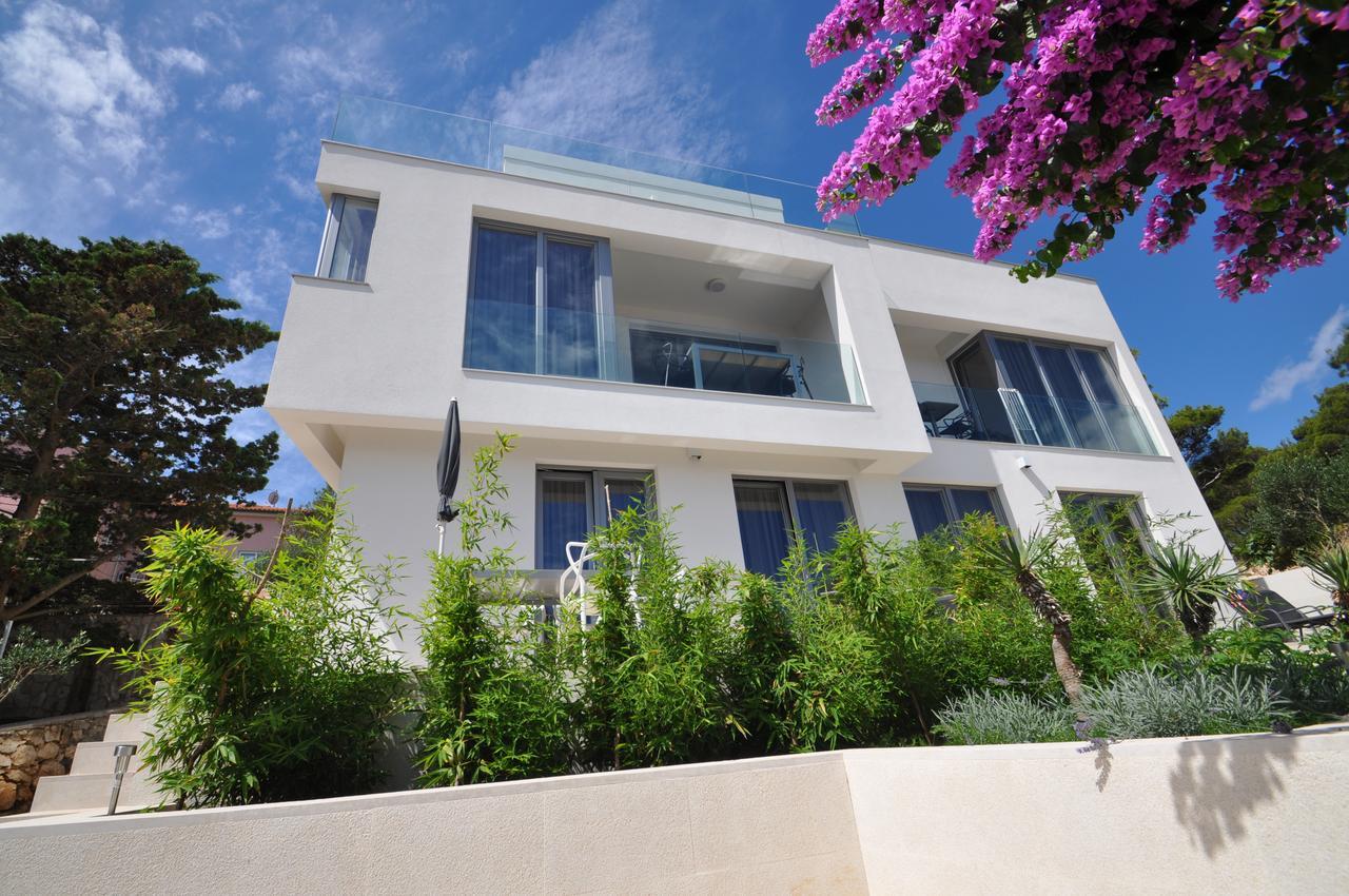 Design Apartments 3&4 Mali Lošinj Екстериор снимка