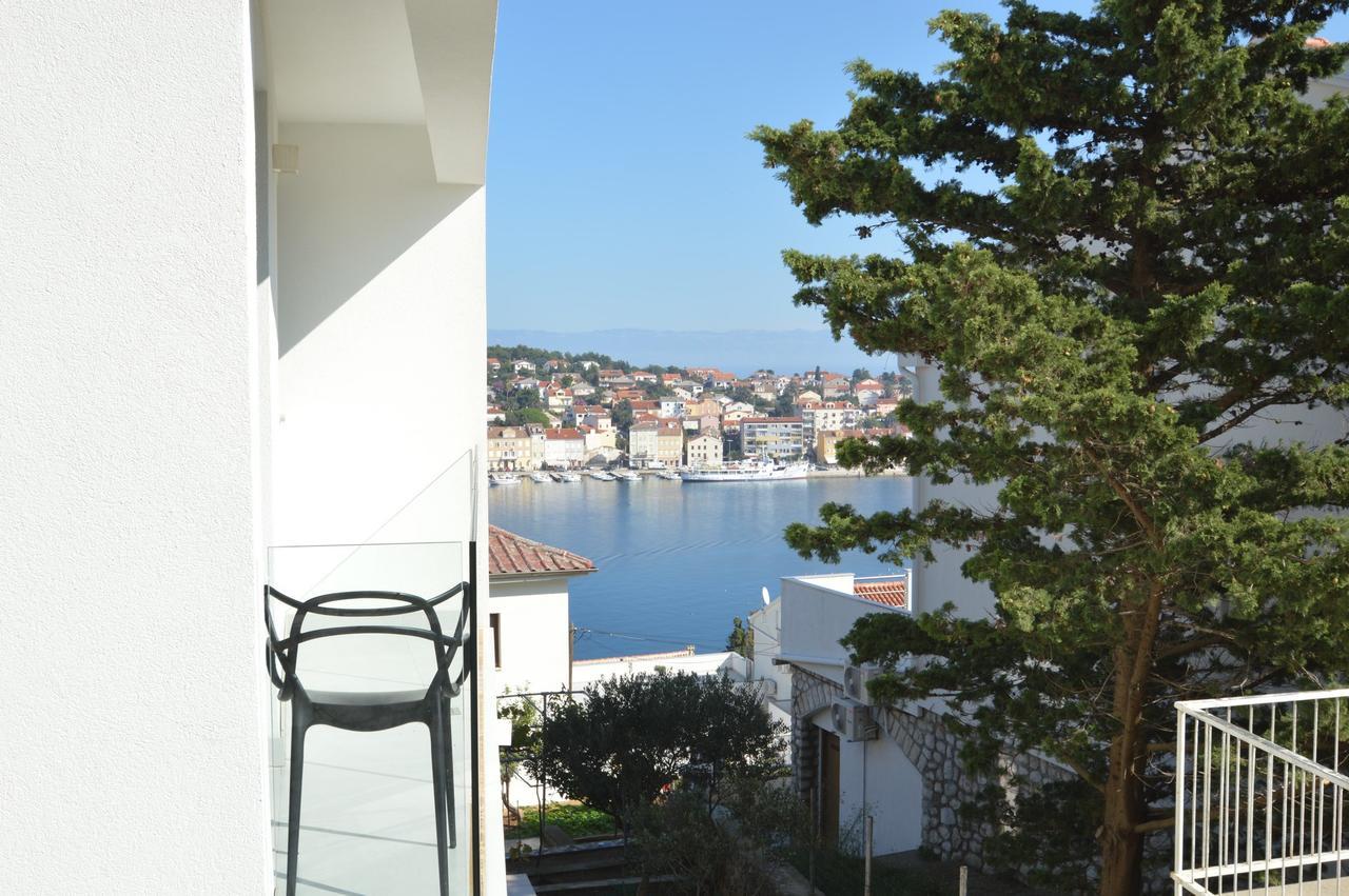 Design Apartments 3&4 Mali Lošinj Екстериор снимка