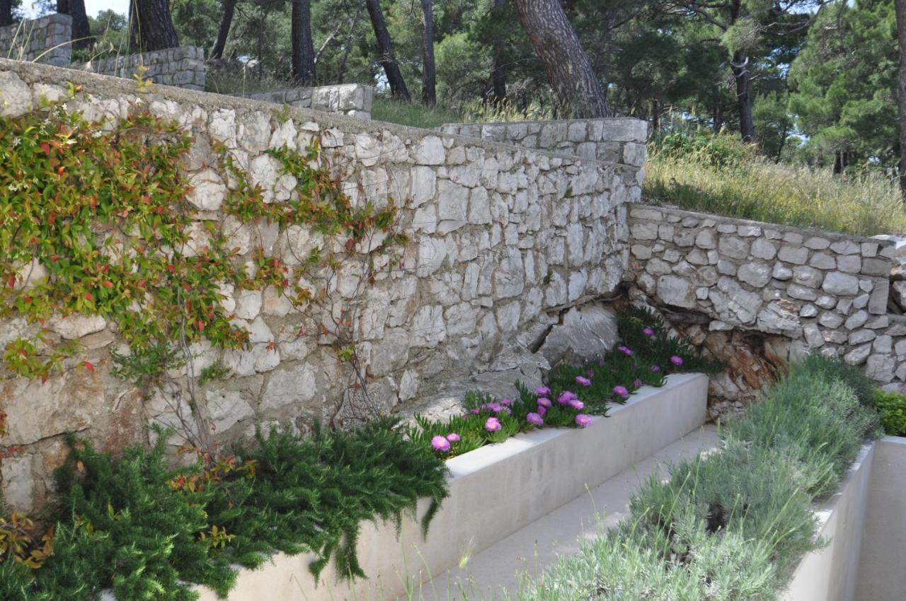 Design Apartments 3&4 Mali Lošinj Екстериор снимка